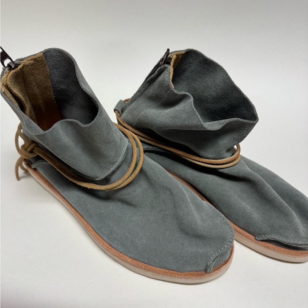 Satorisan Gray Suede Women’s Shoes